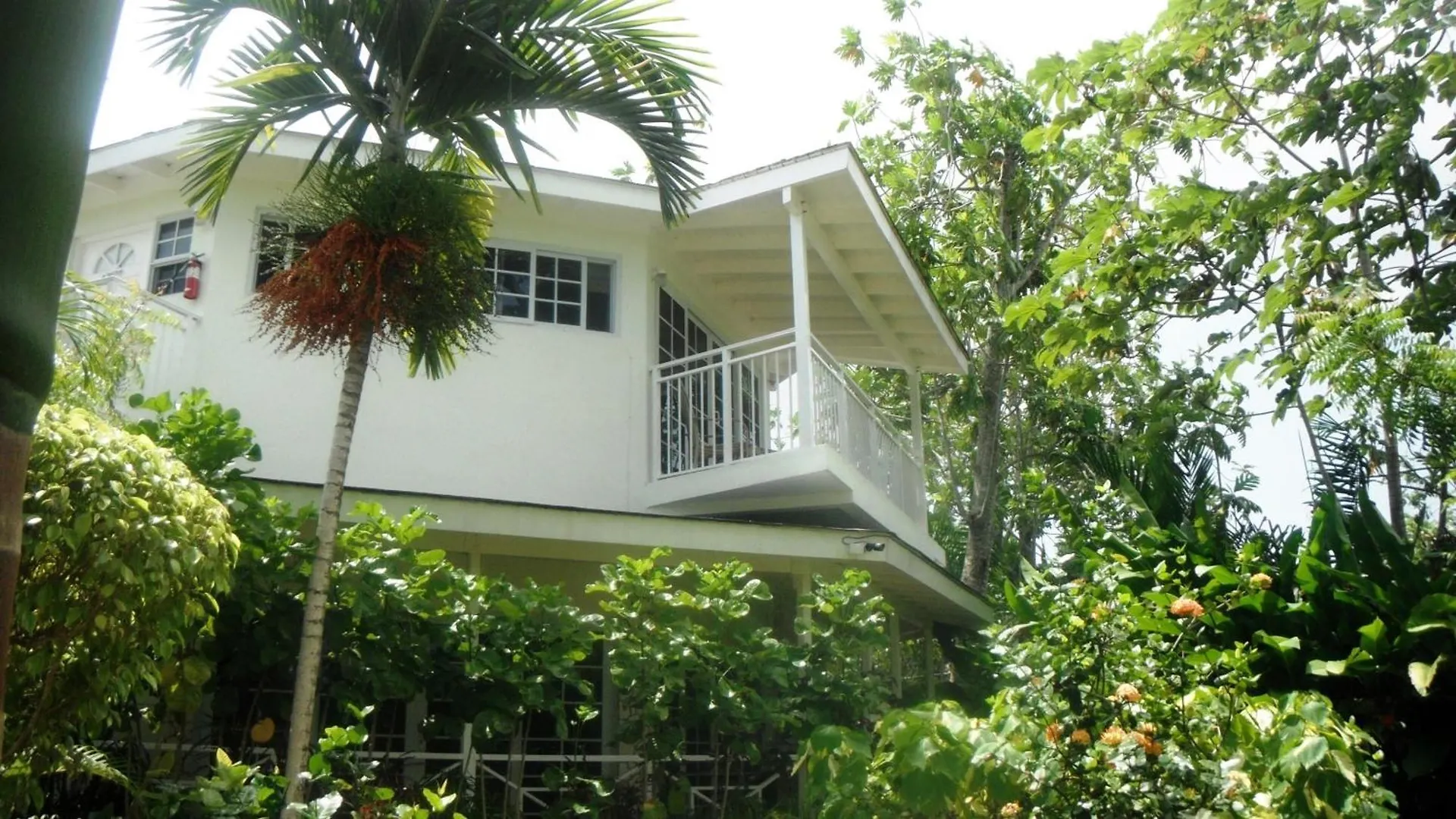 Rondel Village Negril Resort